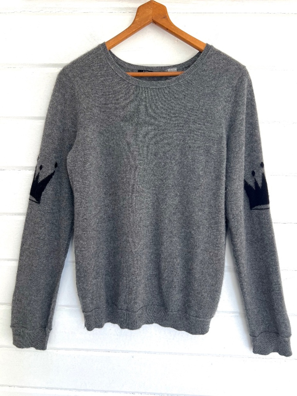 BRAZEAU TRICOT 100% Cashmere Crewneck with Crown Graphics - 4 (L)